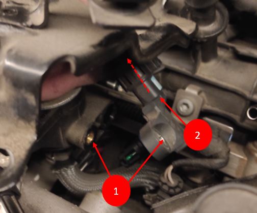 07 - Dépose du capteur température de rail d'injection gaz.JPG