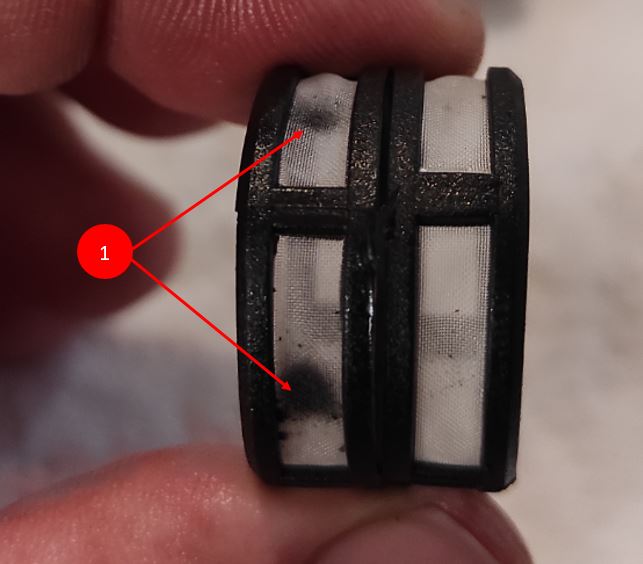 16 - Nettoyage des filtres intégrés.JPG
